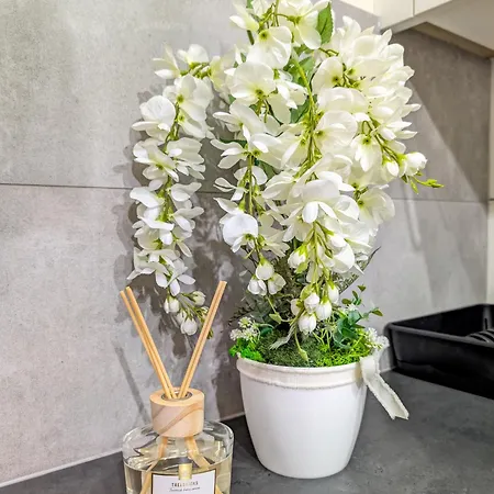 Jagodno Comfort By Bookinghost Apartamento